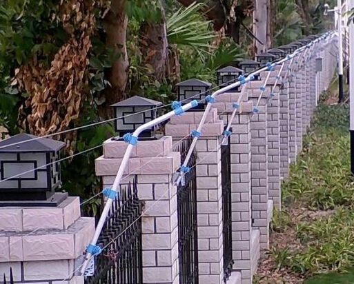 How an Electronic Fence Works with Video Surveillance