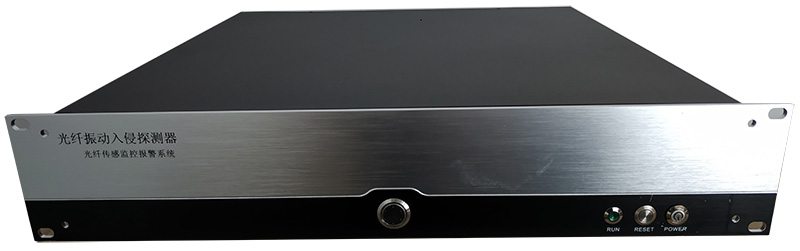 Locating front view 2.jpg